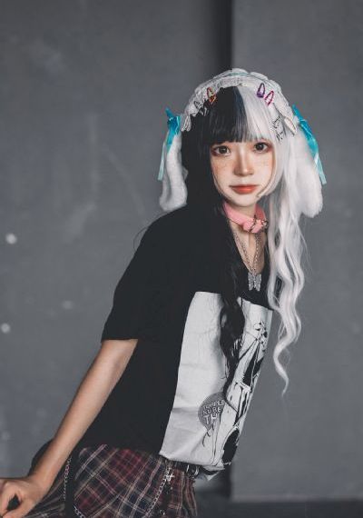 掀起妈妈裙子挺进去