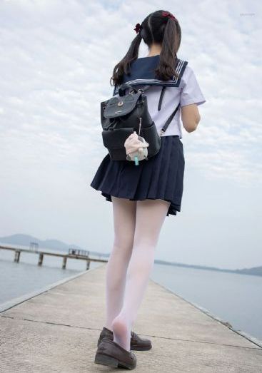 同居朋友的女朋友