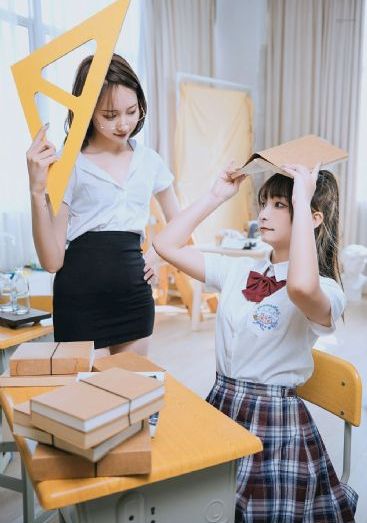 粉红女郎在线观看全集免费播放