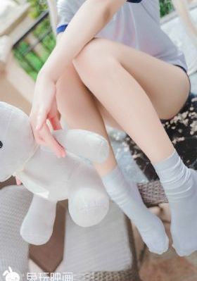 将军含紧一点h边做边走视频