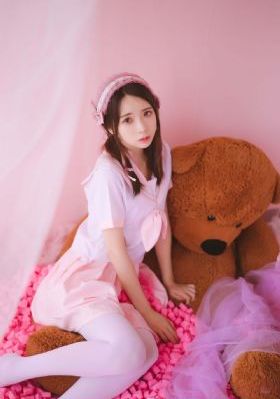 图书馆里的女朋友动漫