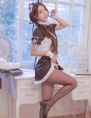 美丽的她