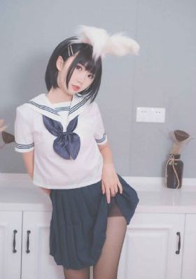 我的亲女让我进去了视频